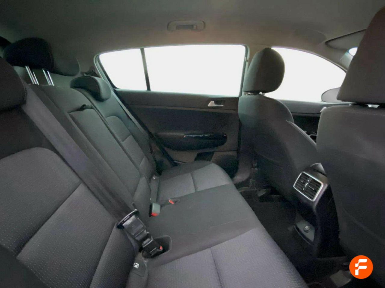 Foto Kia Sportage 15