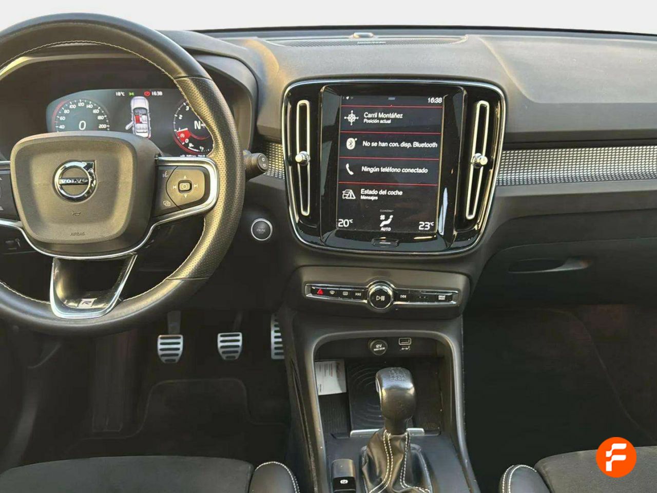 Foto Volvo XC40 8
