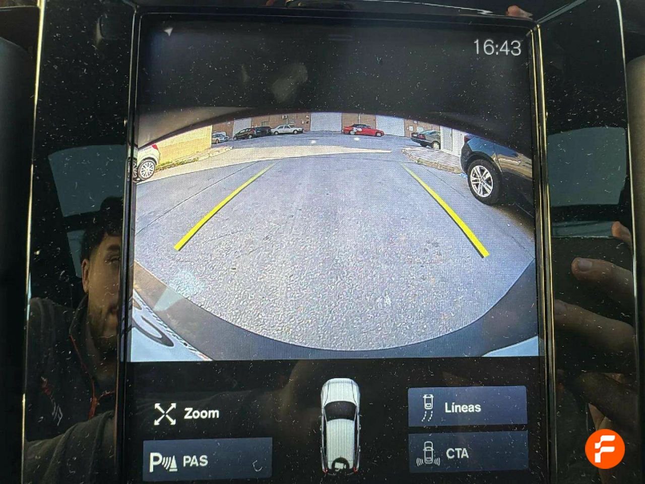Foto Volvo XC40 13
