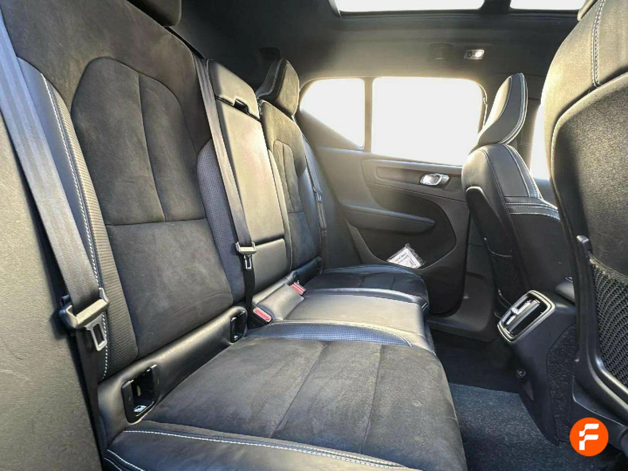 Foto Volvo XC40 16