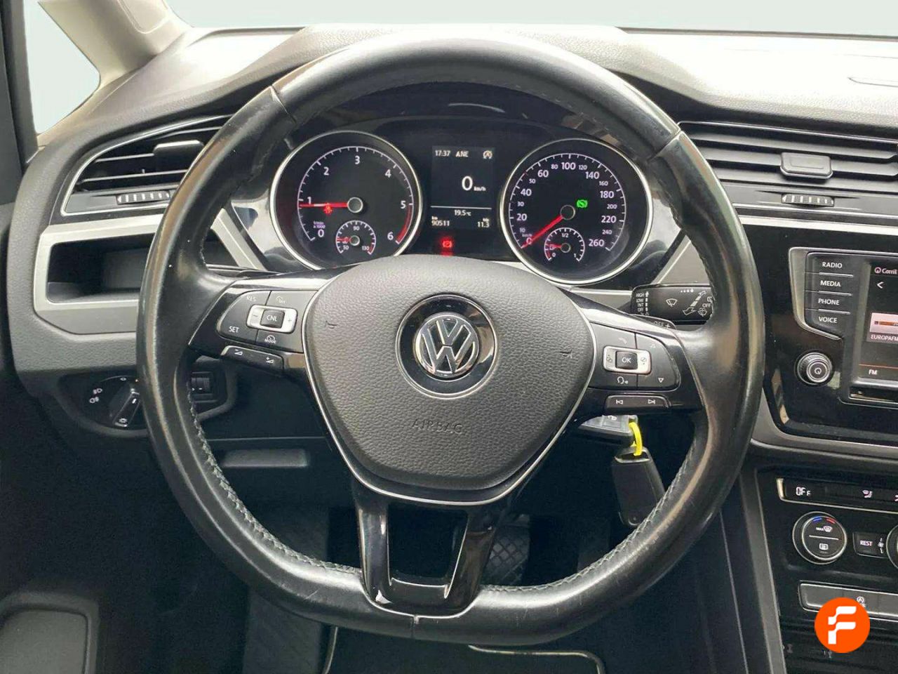 Foto Volkswagen Touran 13