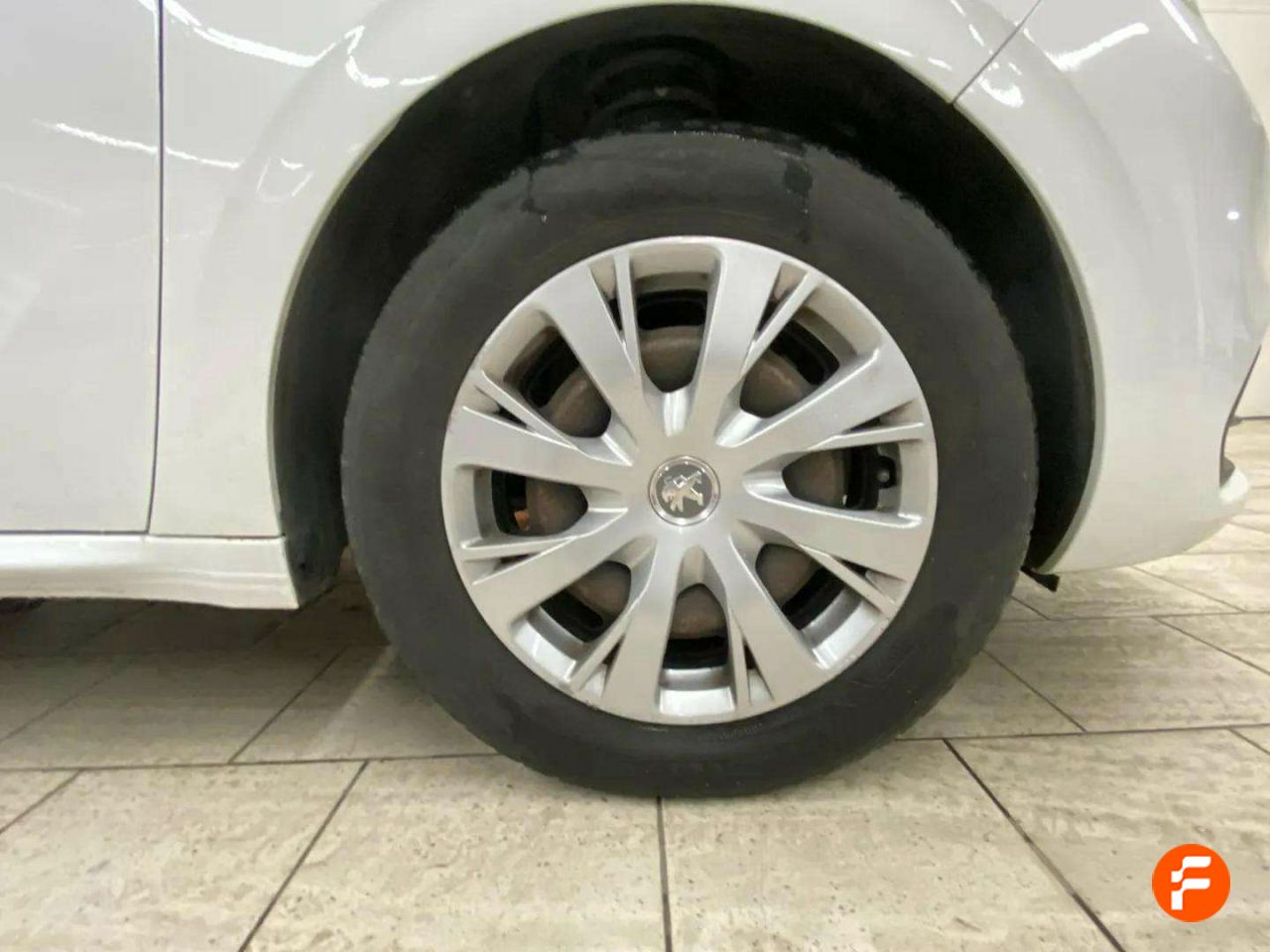 Foto Peugeot 208 10