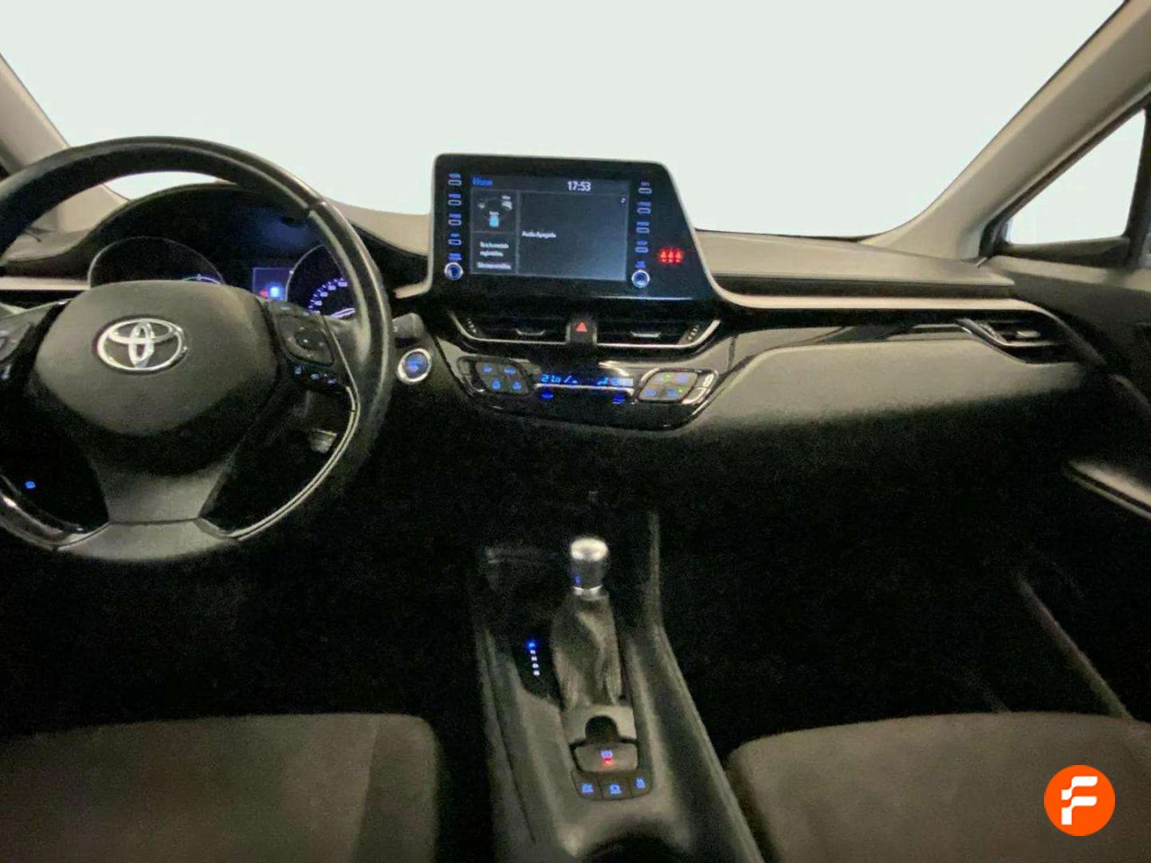 Foto Toyota C-HR 10