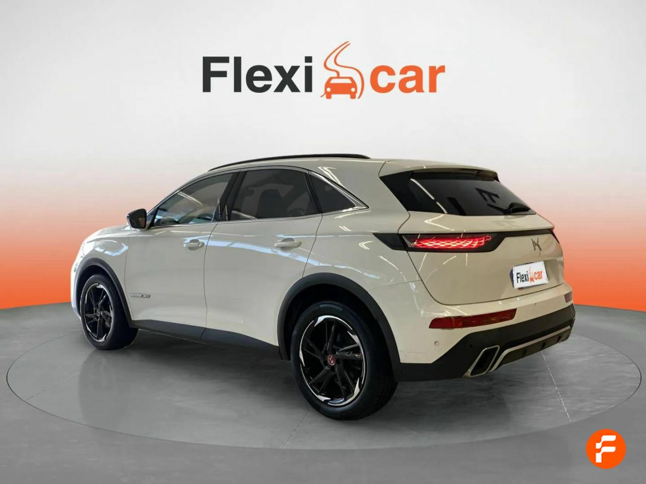Foto DS Automobiles DS 7 5