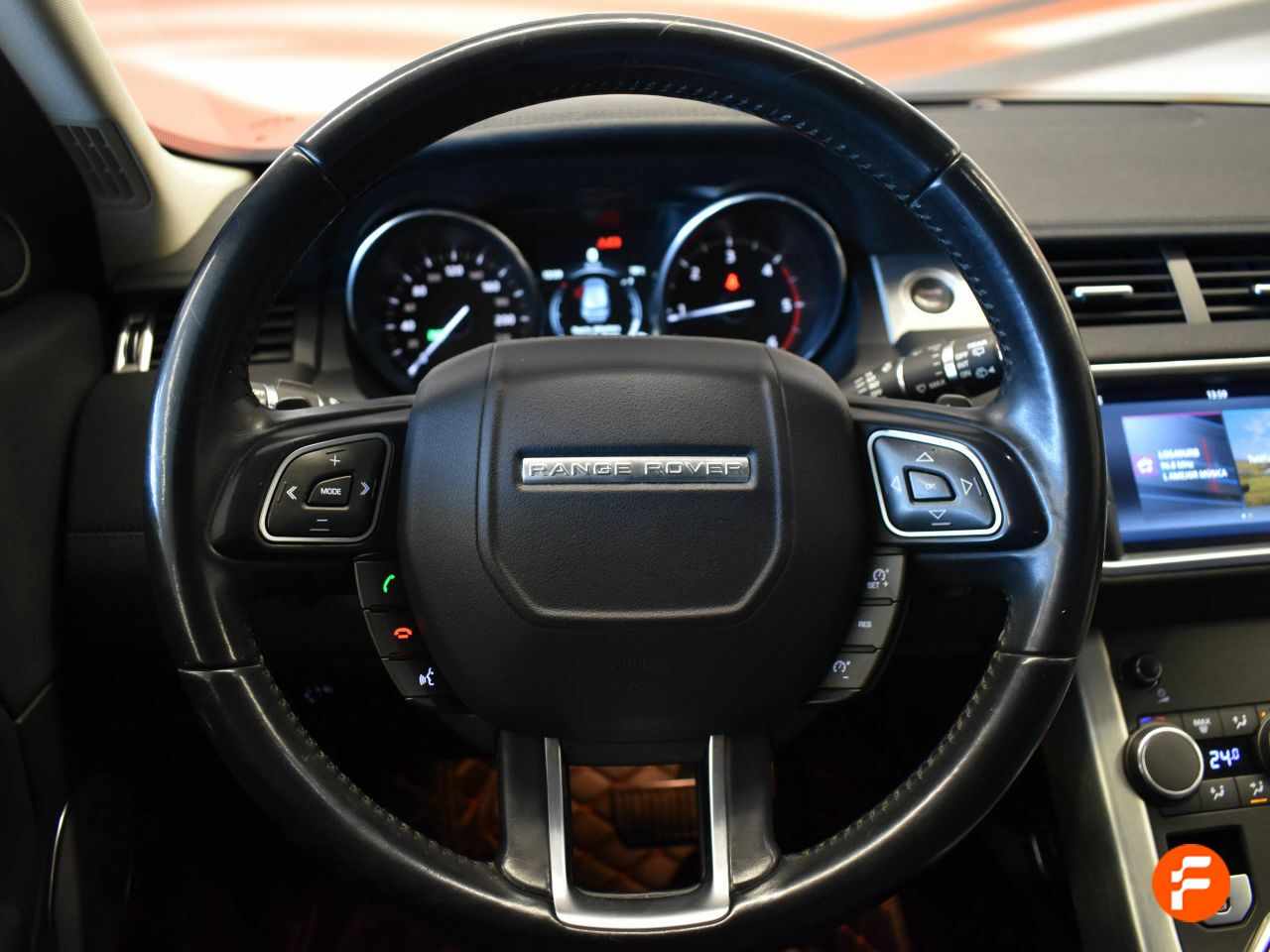 Foto Land-Rover Range Rover Evoque 17