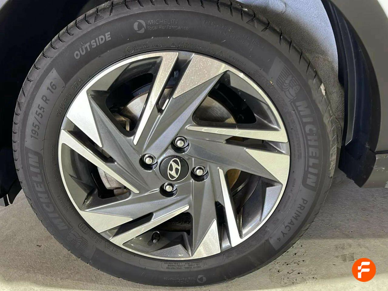 Foto Hyundai Bayon 25