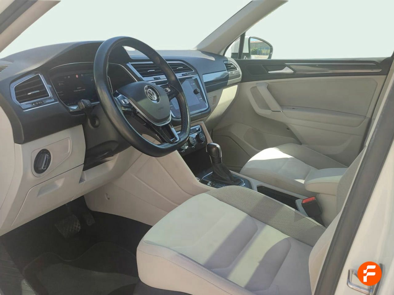 Foto Volkswagen Tiguan 15