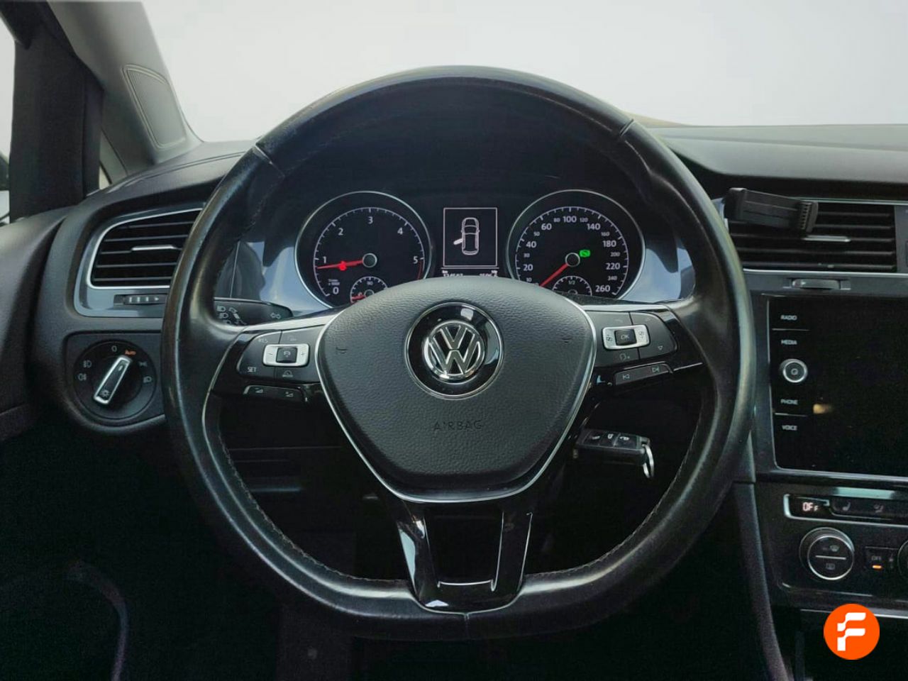 Foto Volkswagen Golf 12