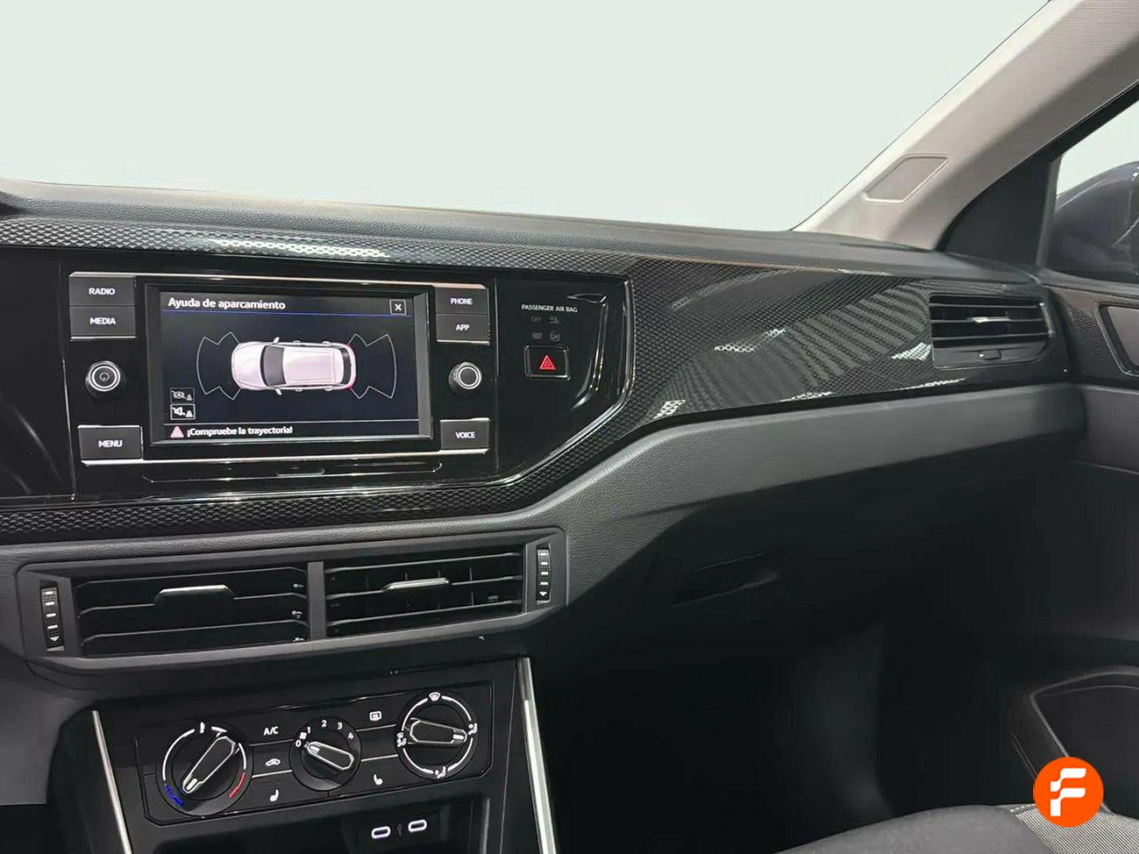 Foto Volkswagen Taigo 16