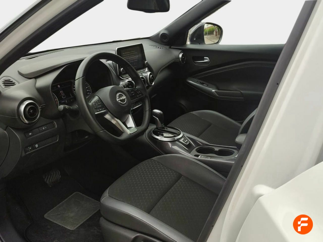 Foto Nissan Juke 12