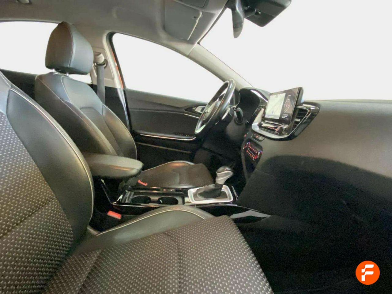 Foto Kia XCeed 14