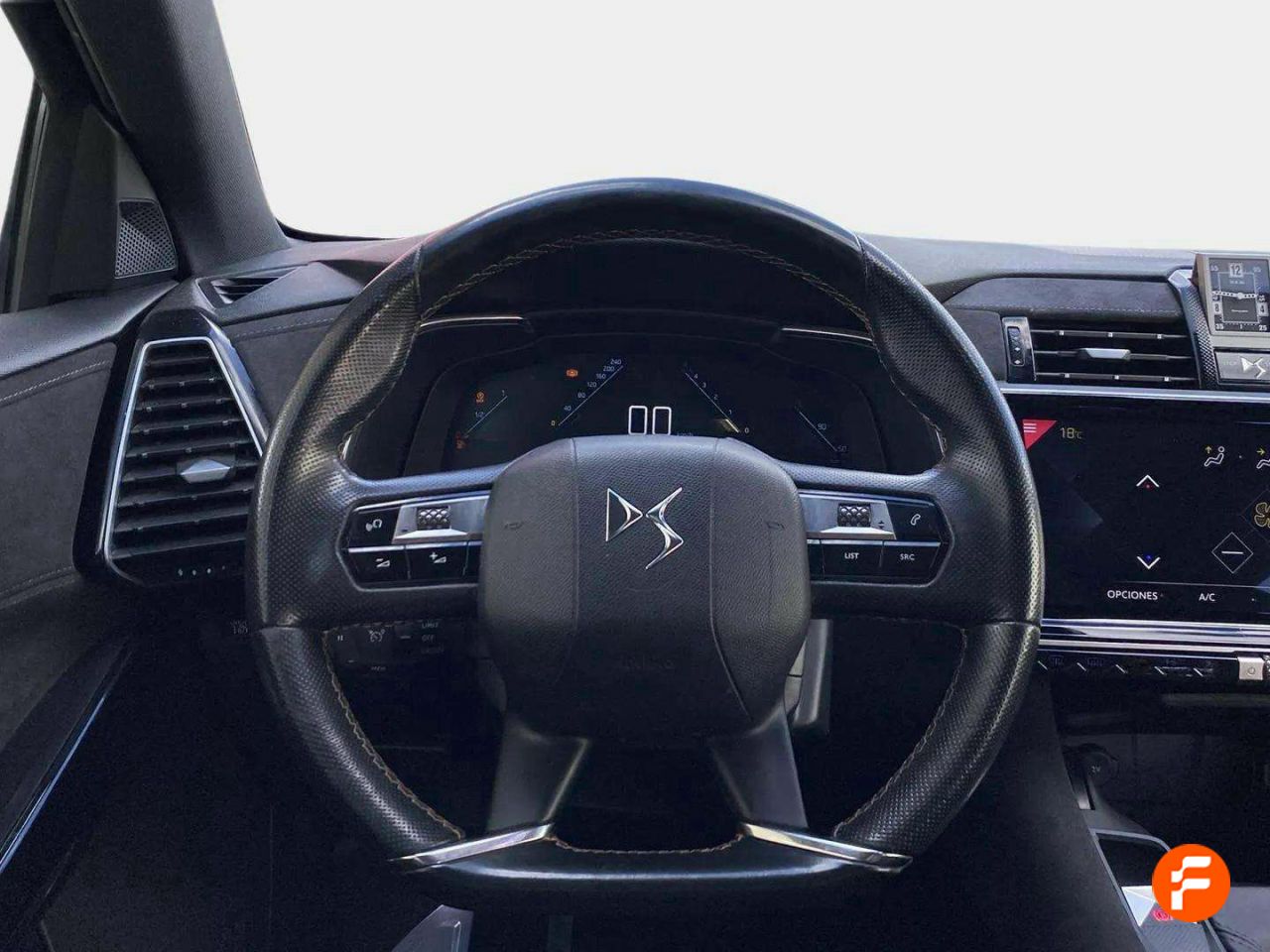 Foto DS Automobiles DS 7 19