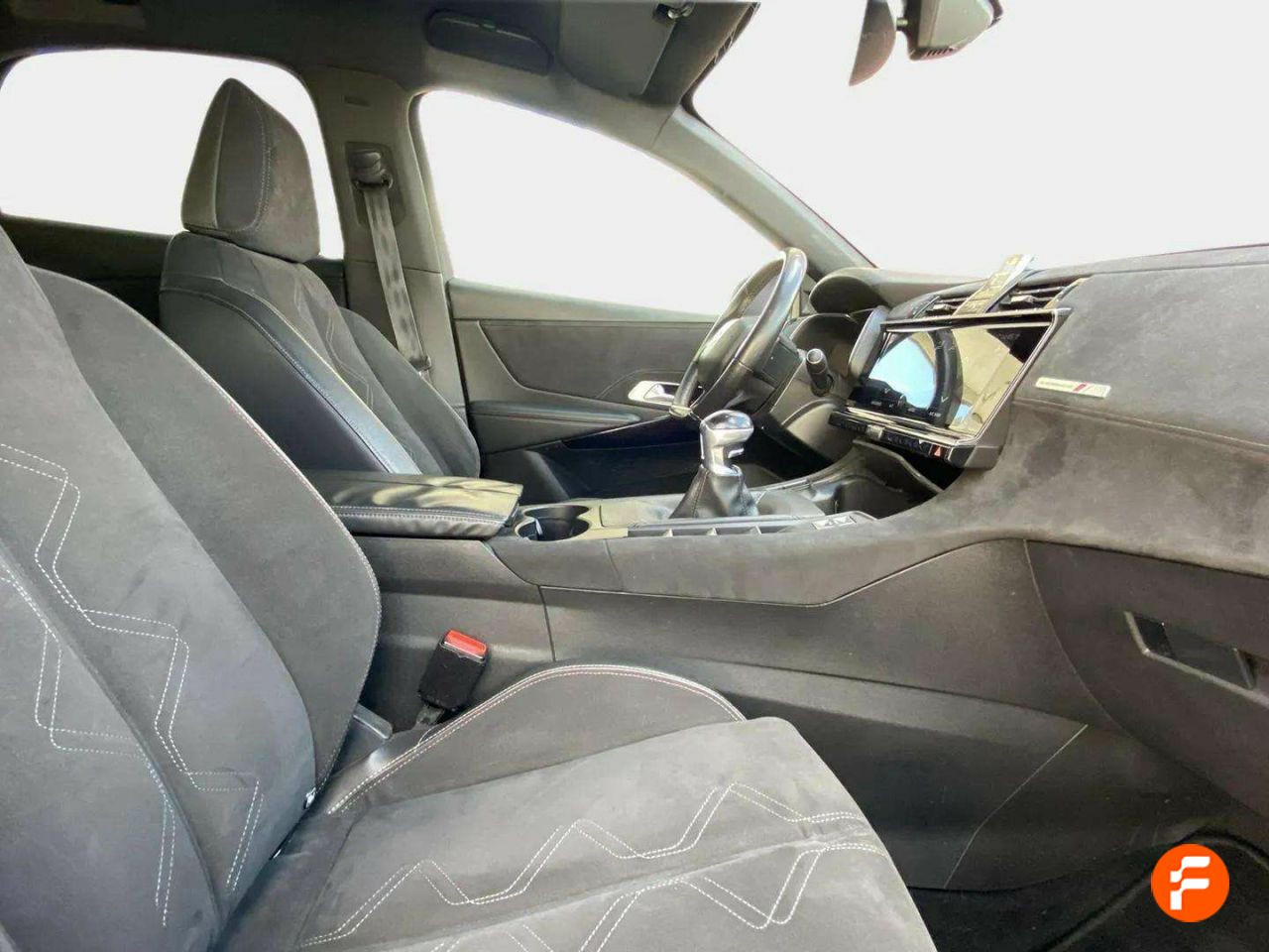 Foto DS Automobiles DS 7 24