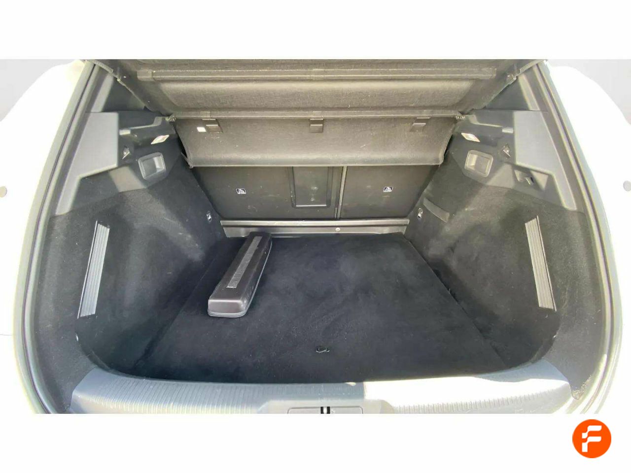 Foto DS Automobiles DS 7 29
