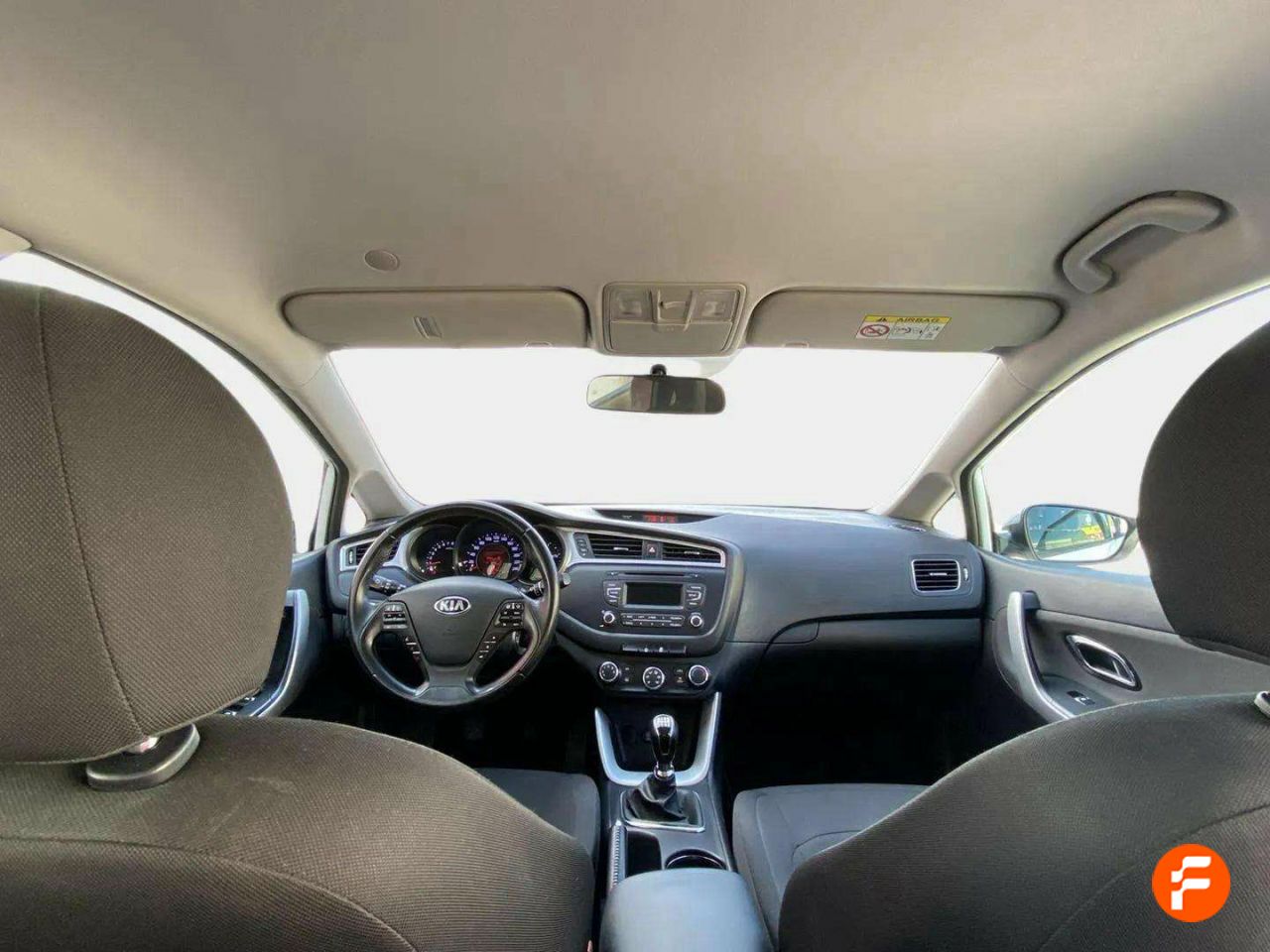 Foto Kia Ceed 10
