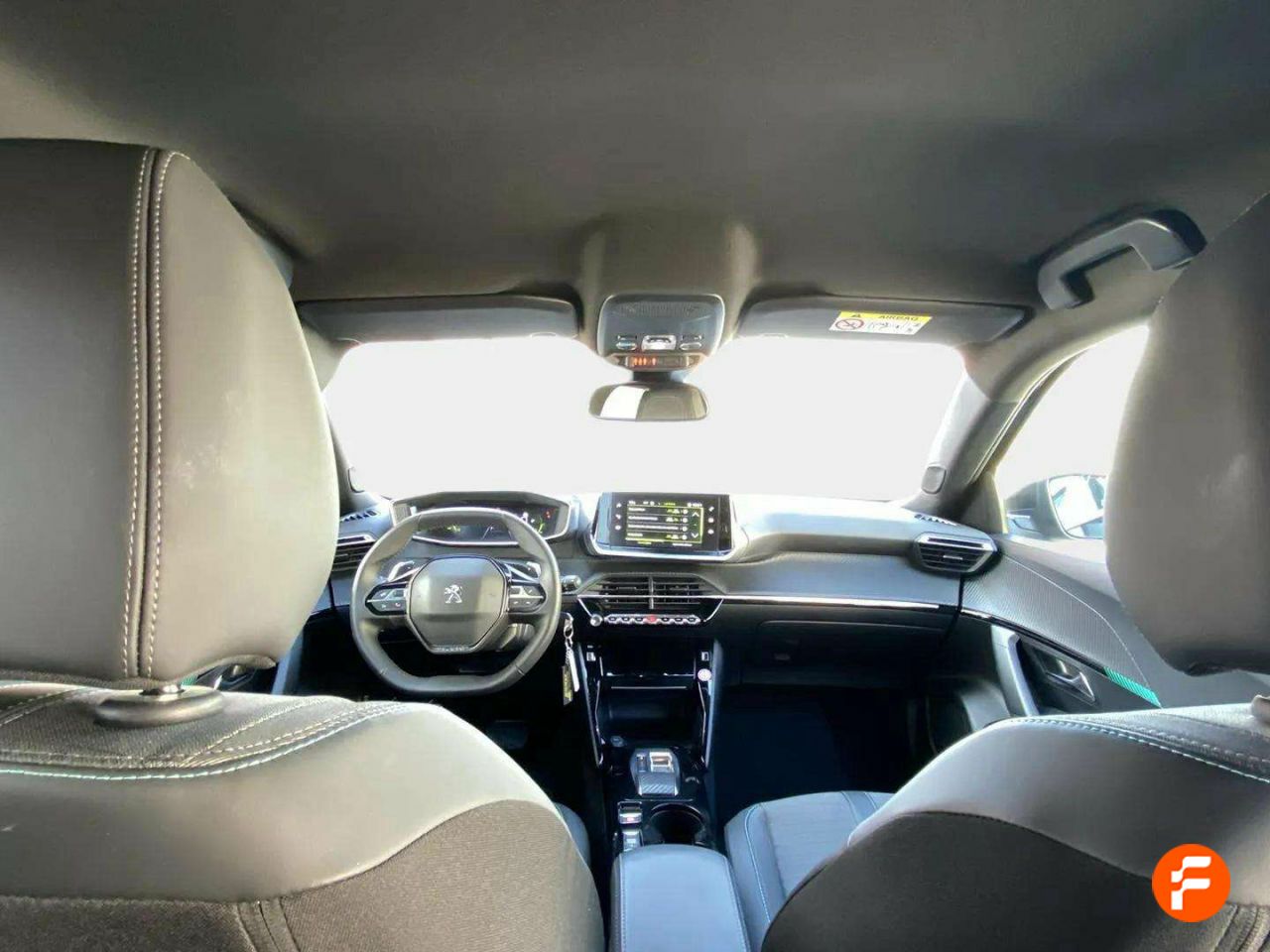 Foto Peugeot 2008 10