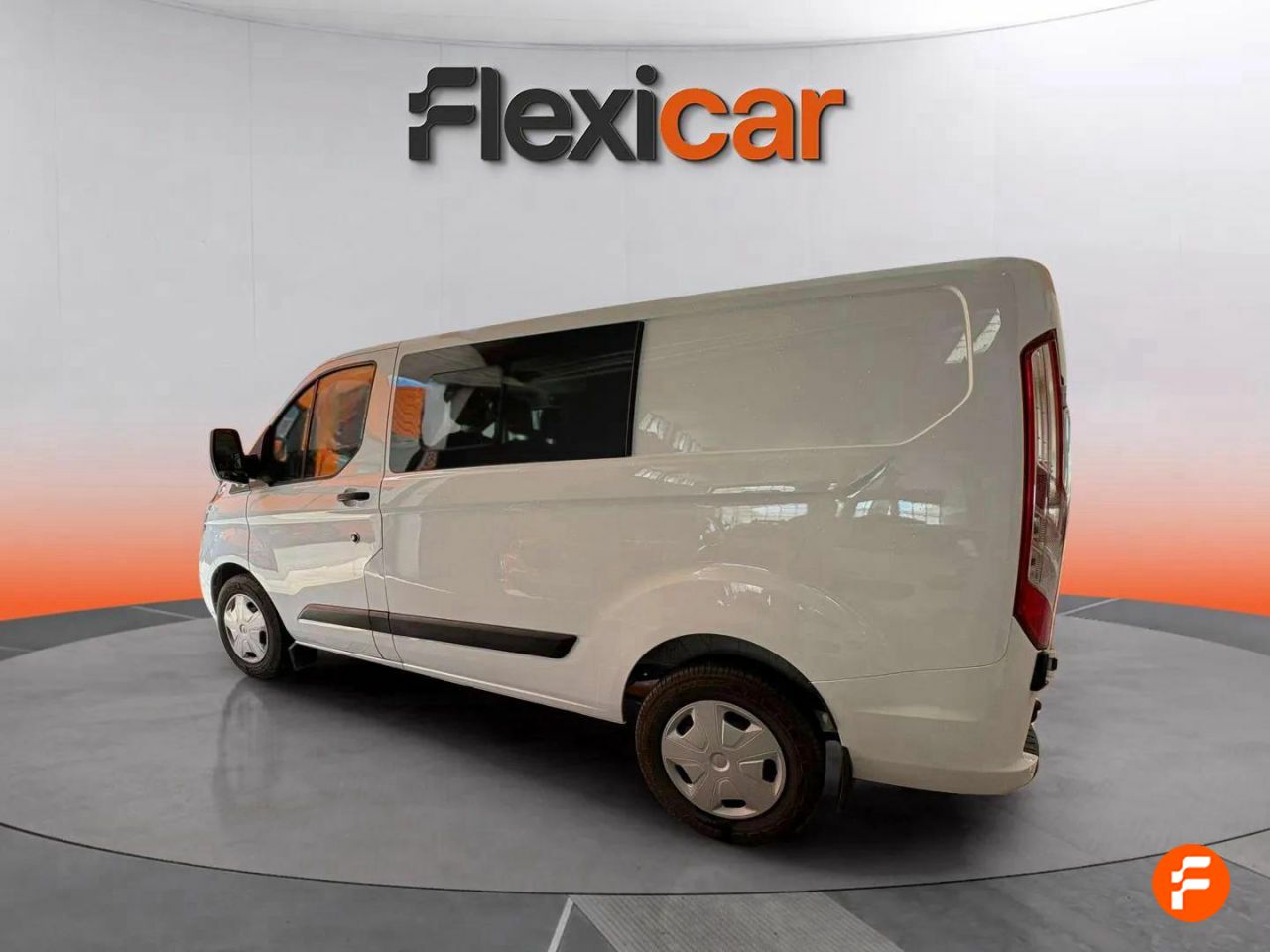Foto Ford Tourneo Custom 4