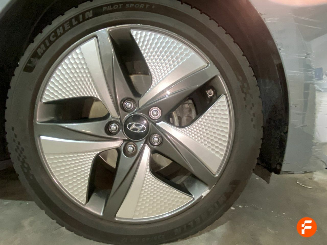 Foto Hyundai IONIQ 17