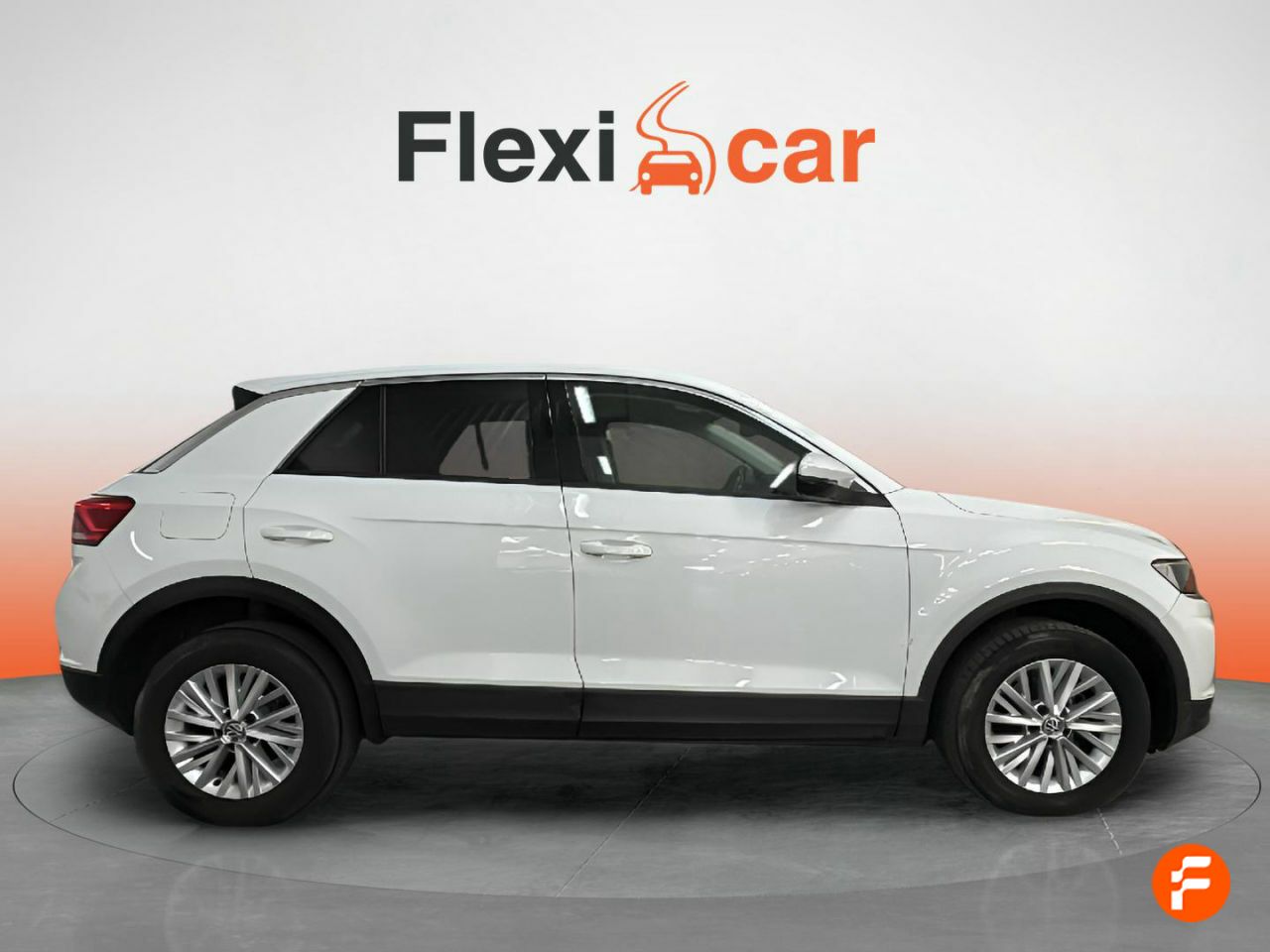 Foto Volkswagen T-Roc 3