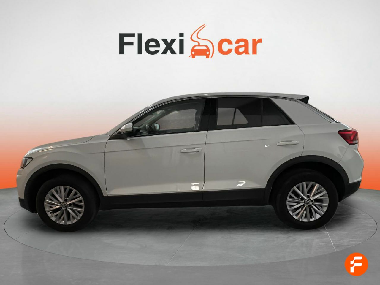 Foto Volkswagen T-Roc 4