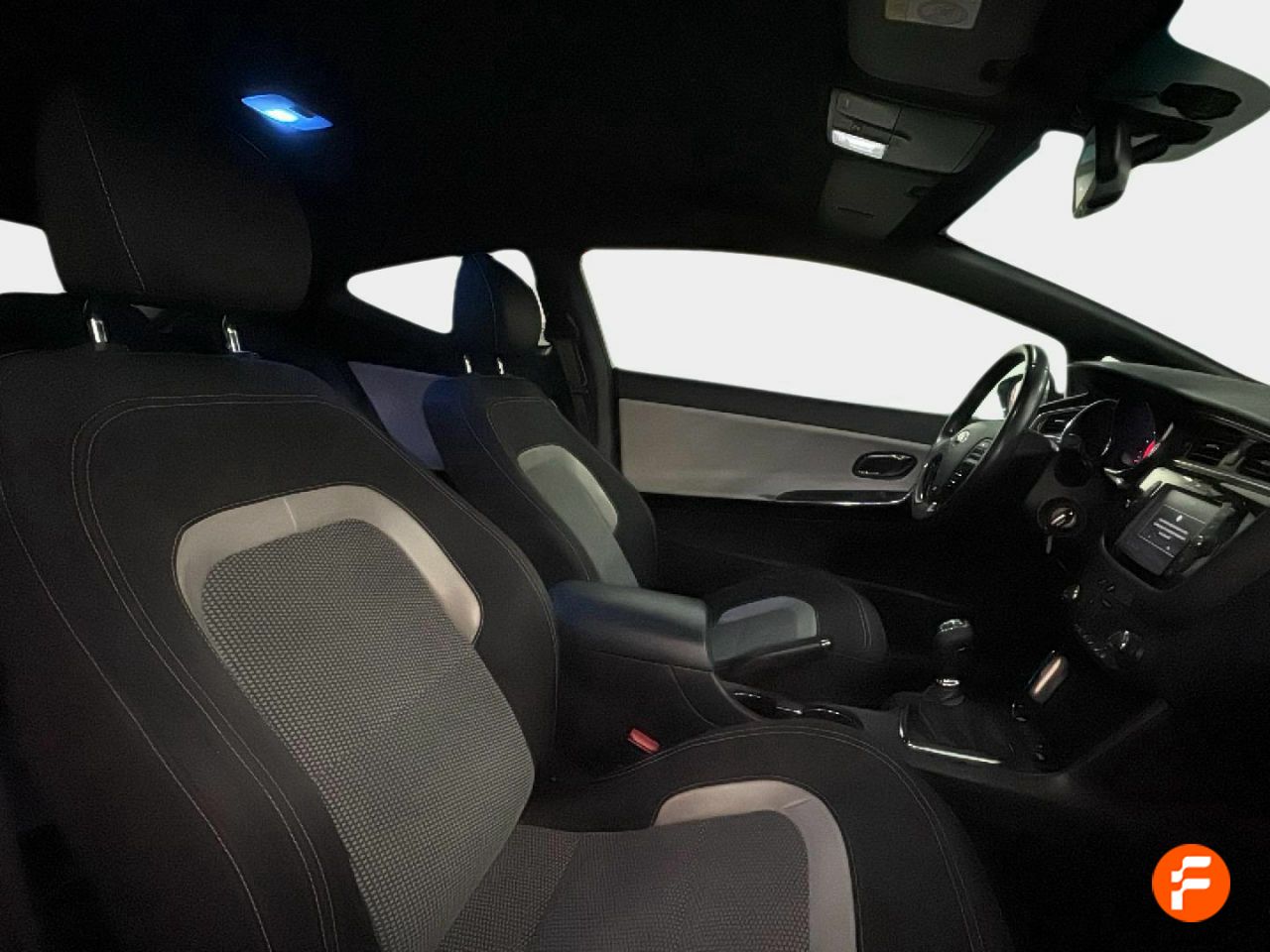 Foto Kia Ceed 8