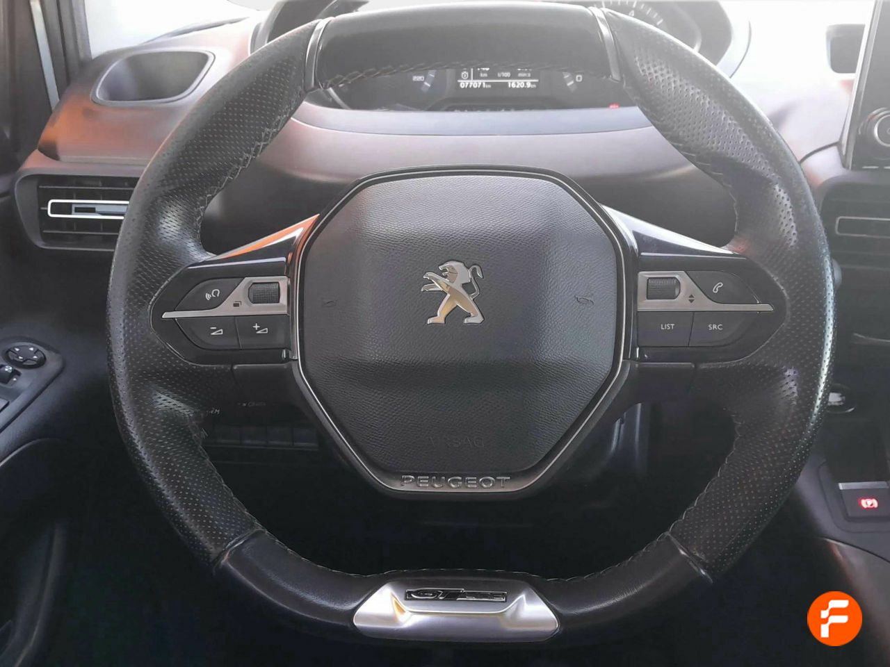 Foto Peugeot Rifter 11