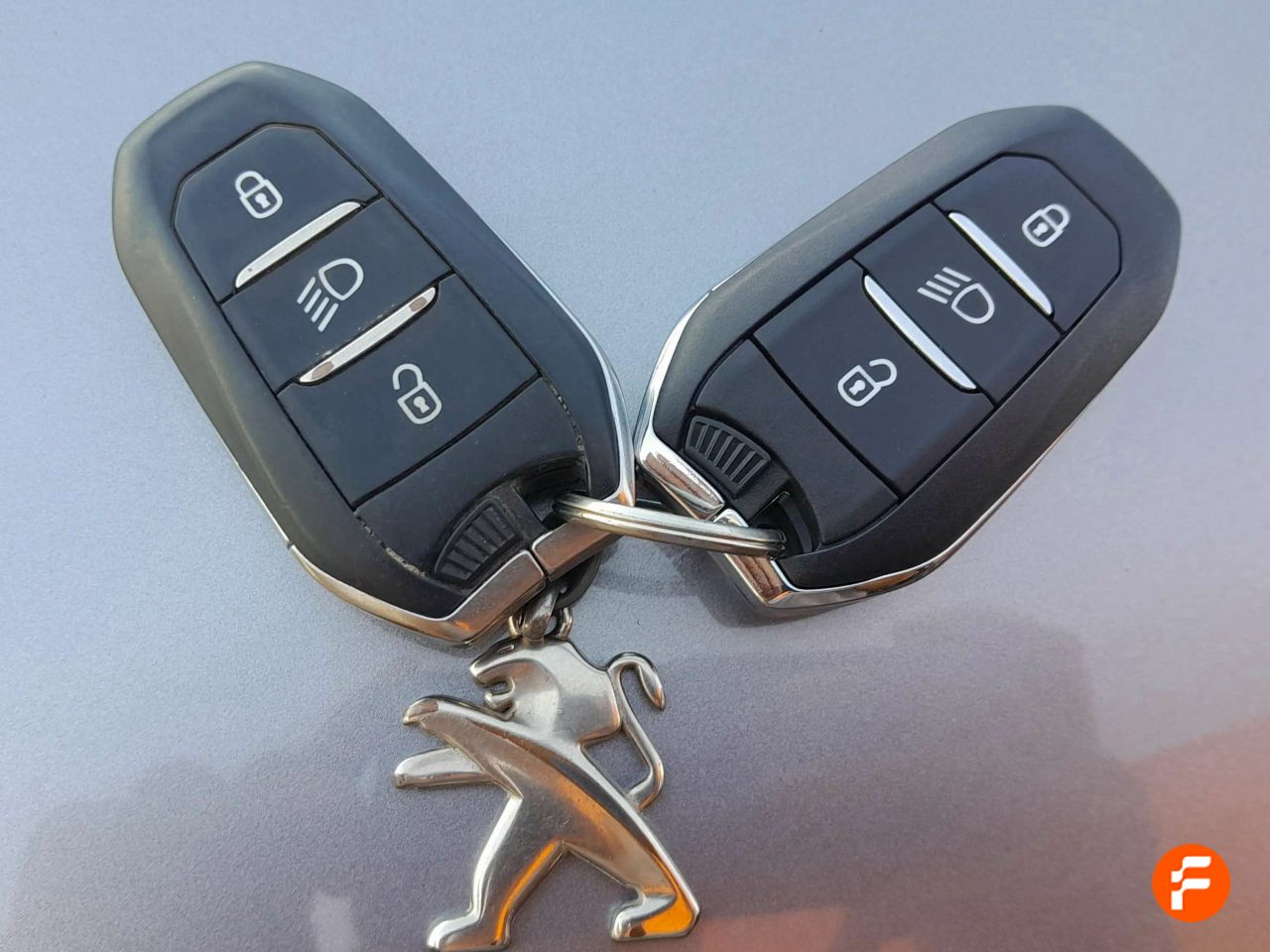 Foto Peugeot Rifter 33