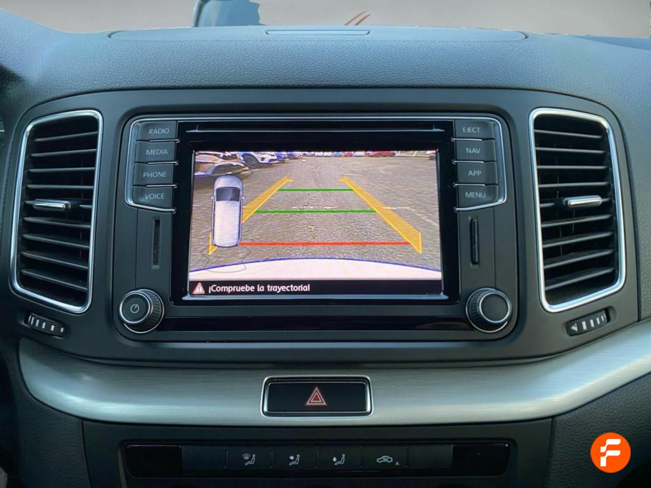 Foto Volkswagen Sharan 23
