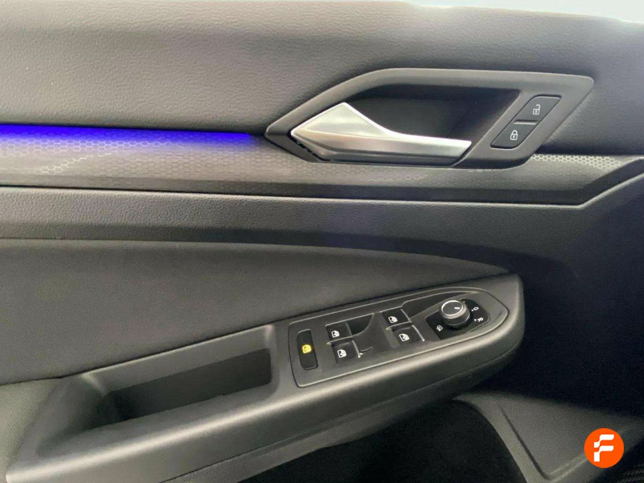 Foto Volkswagen Golf 14