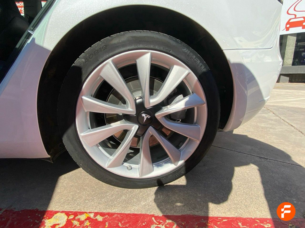Foto Tesla Model 3 16