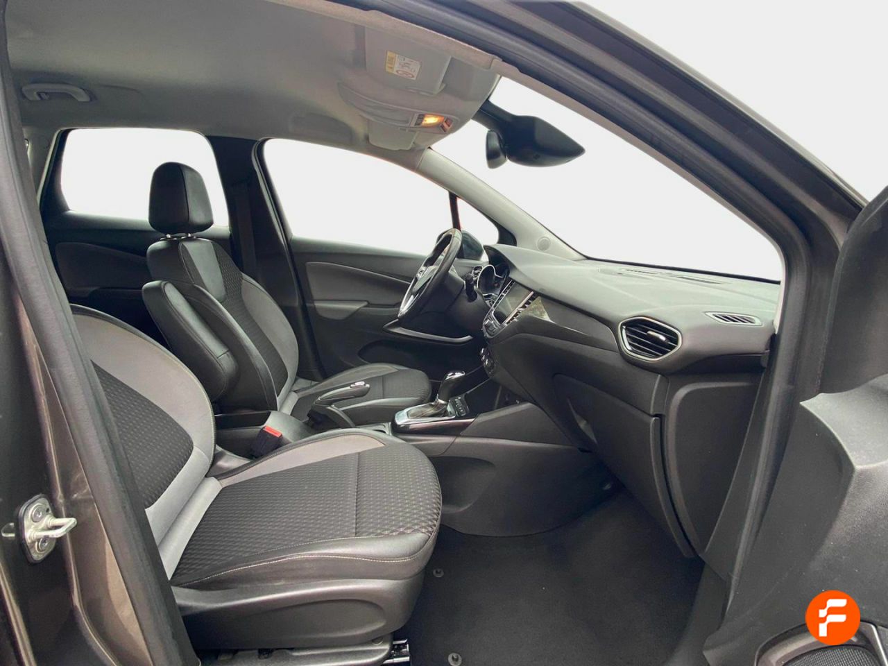 Foto Opel Crossland X 8