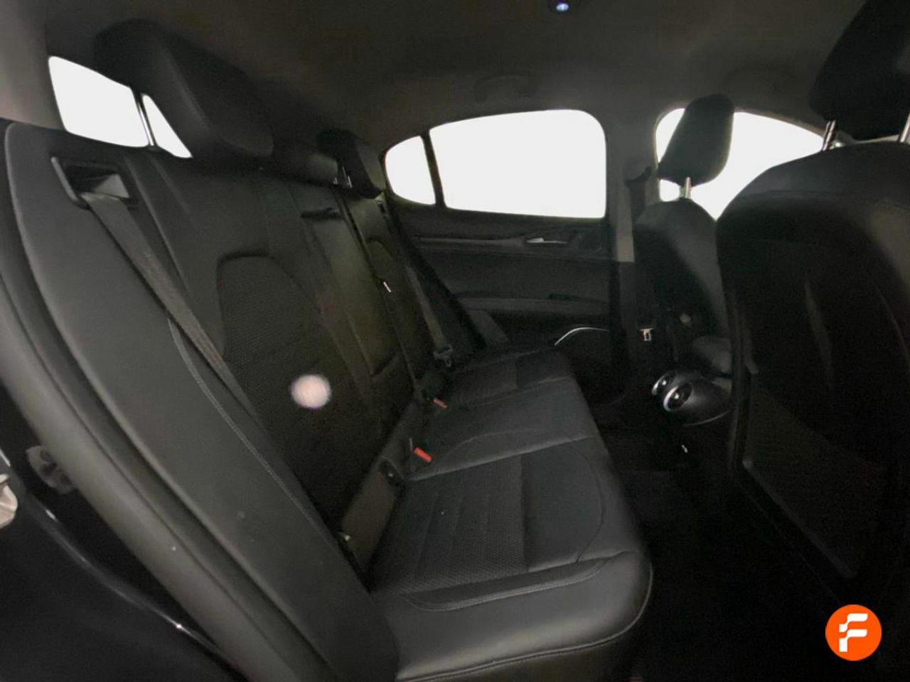 Foto Alfa Romeo Stelvio 9