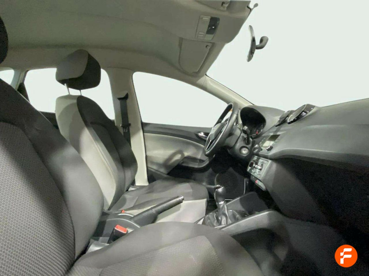 Foto Seat Ibiza 15