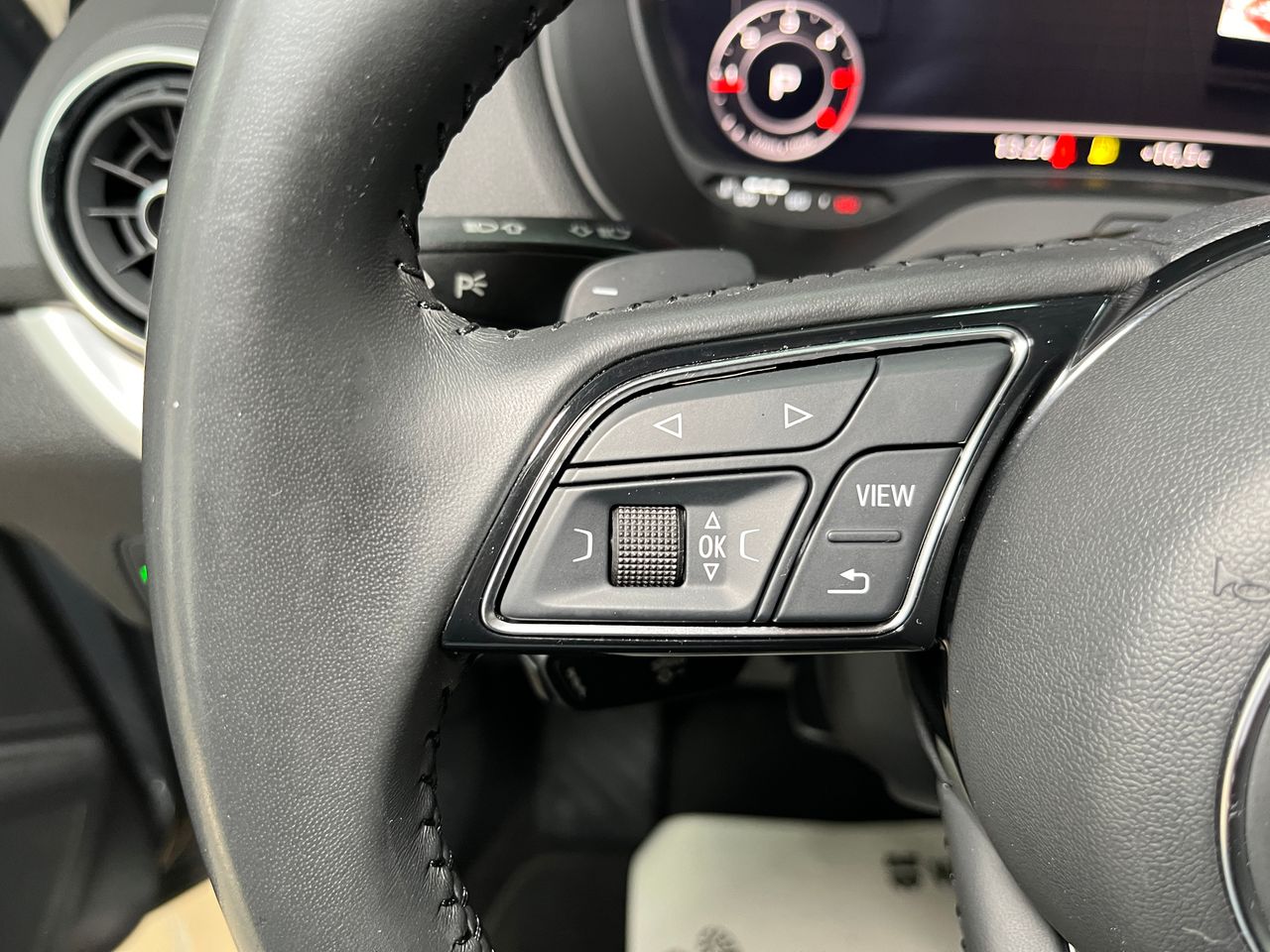 Foto Audi Q2 15