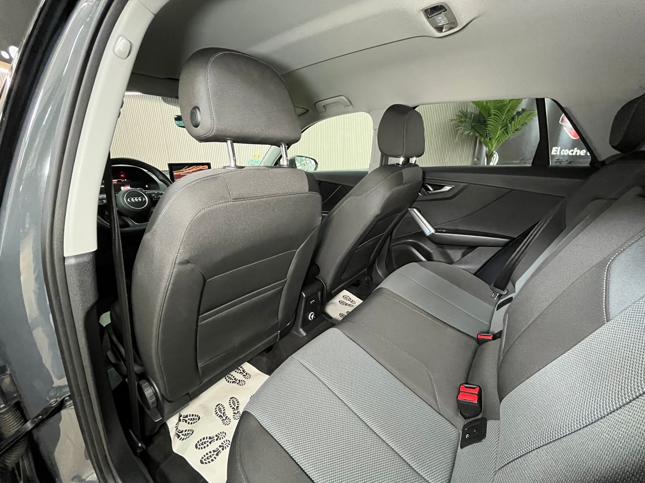 Foto Audi Q2 27