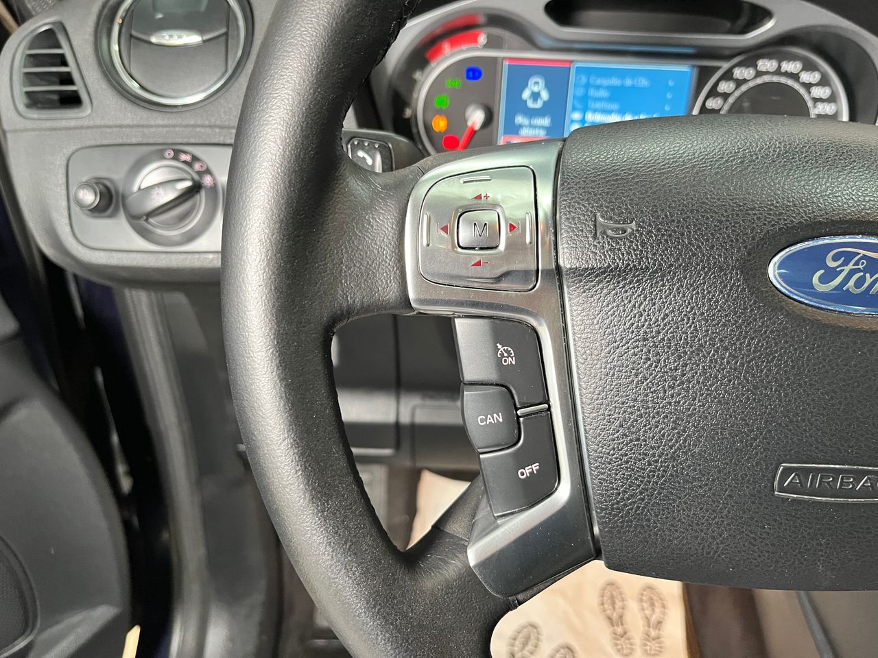 Foto Ford S-Max 15
