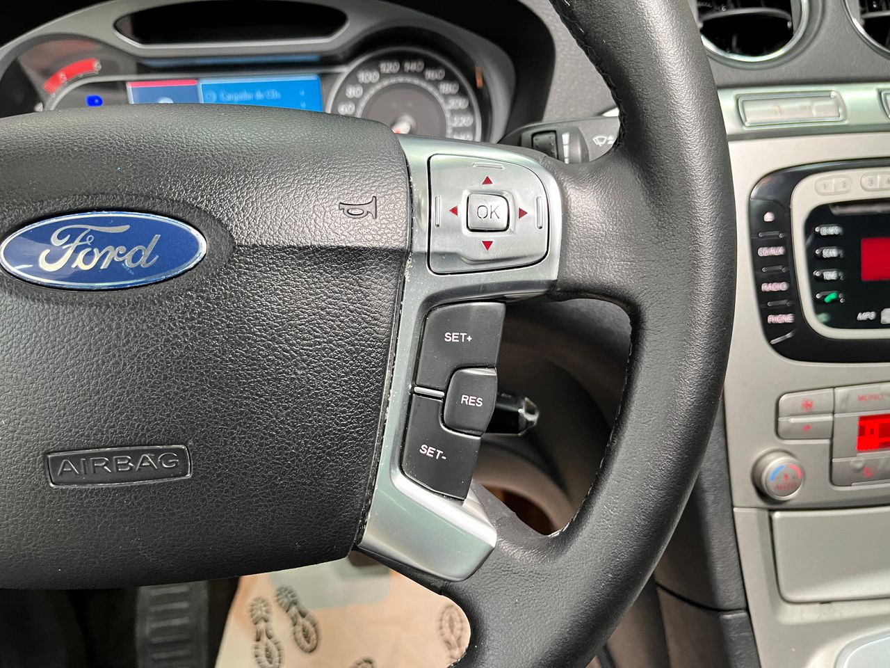 Foto Ford S-Max 16