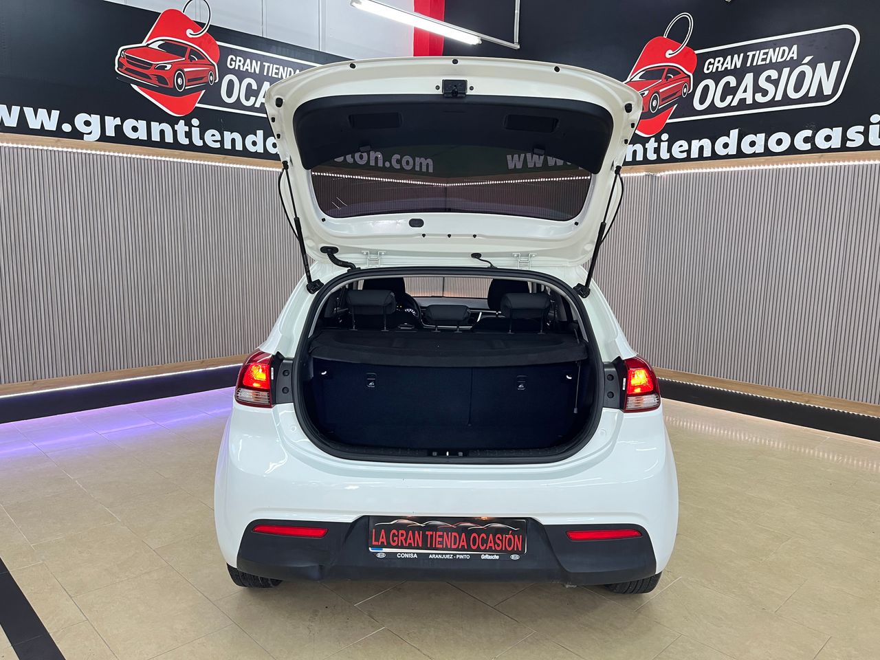 Foto Kia Rio 7