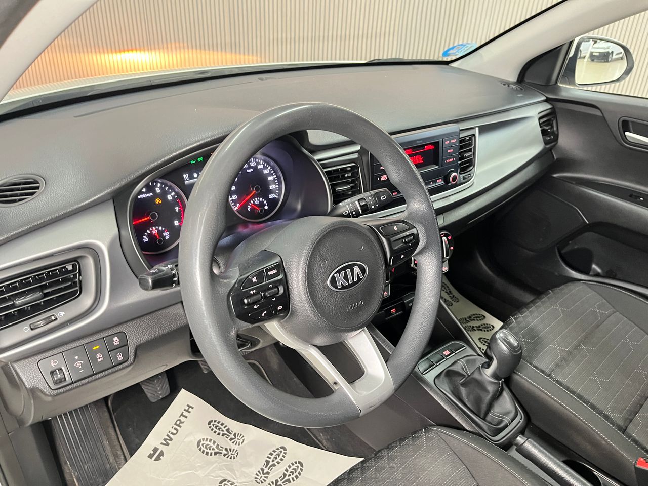 Foto Kia Rio 11
