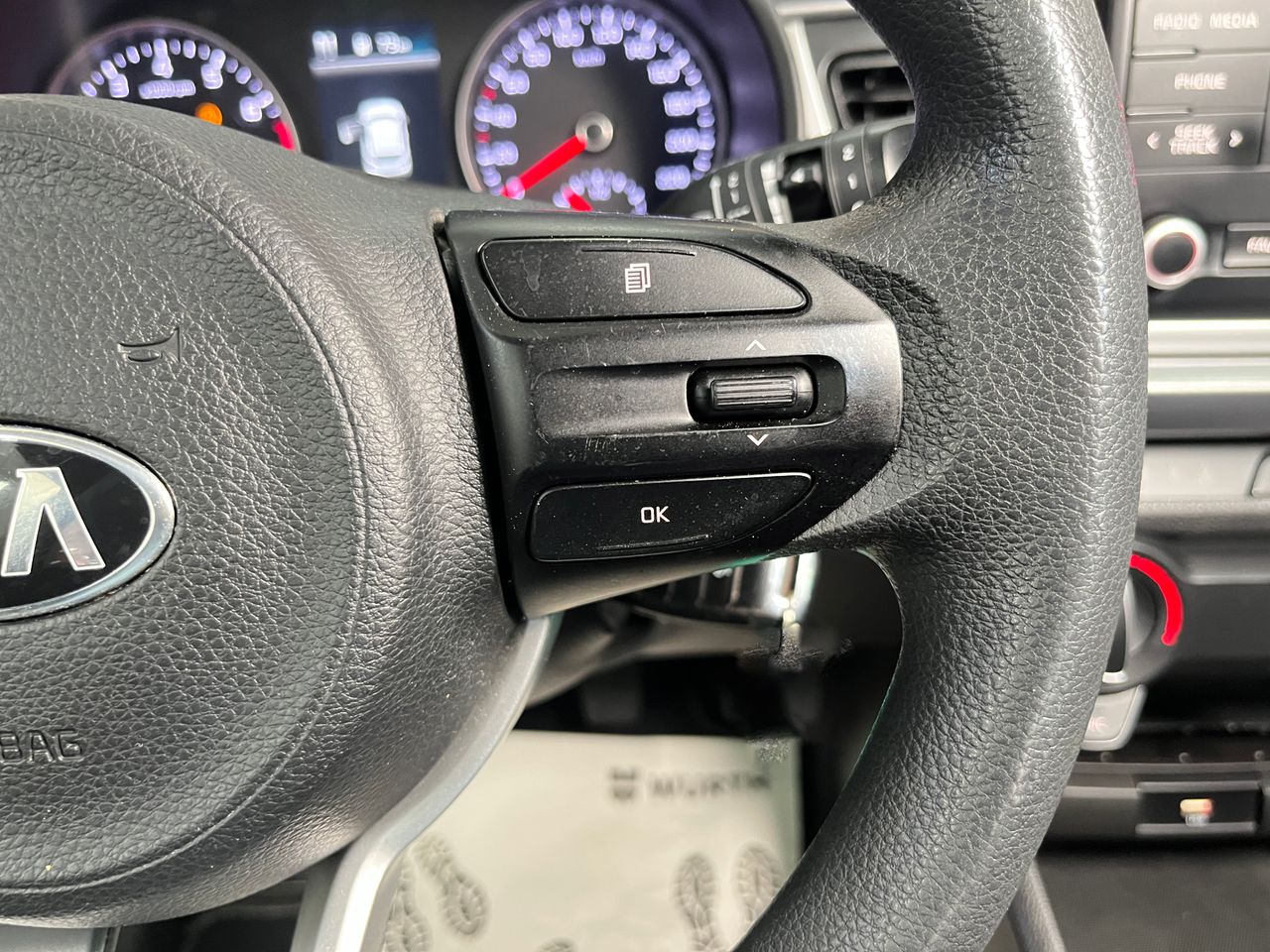 Foto Kia Rio 16