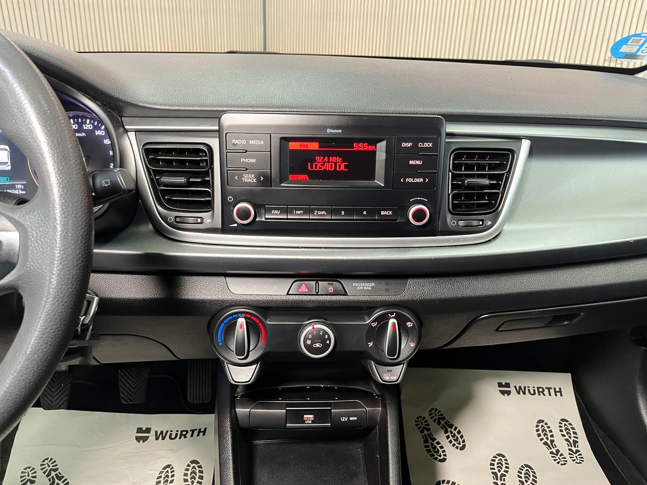 Foto Kia Rio 19