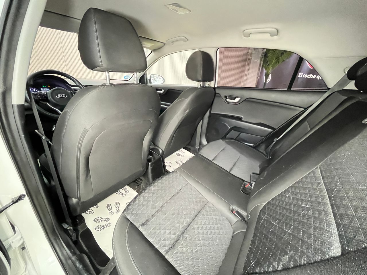 Foto Kia Rio 25
