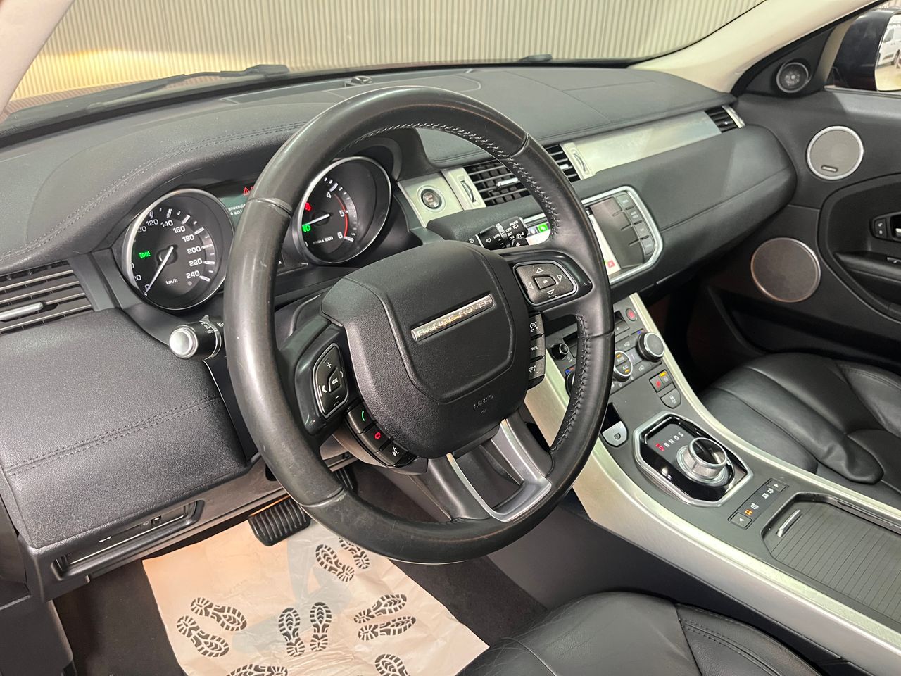 Foto Land-Rover Range Rover Evoque 11