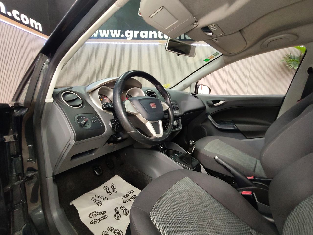 Foto Seat Ibiza 10