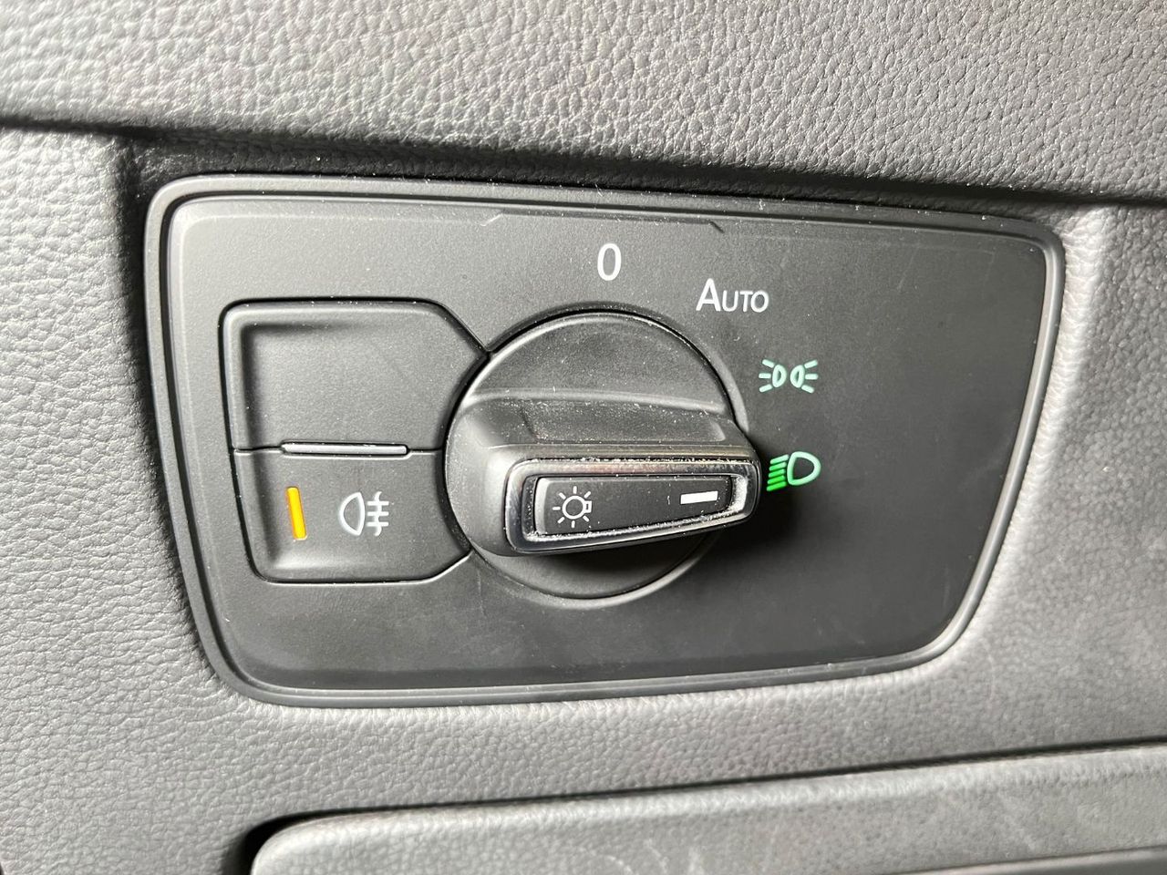 Foto Volkswagen Passat 31