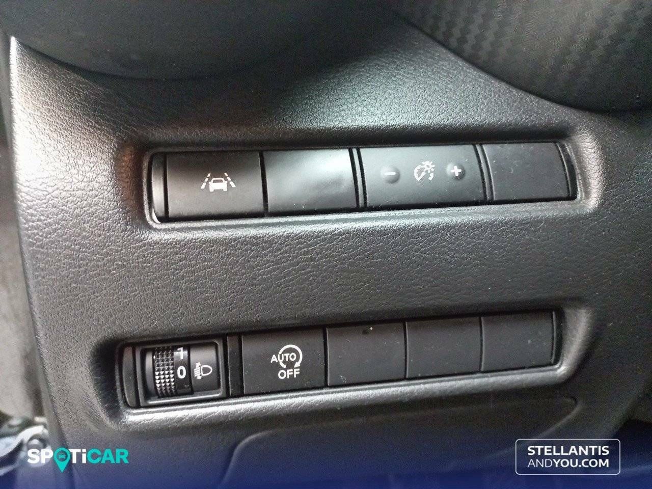 Foto Nissan Juke 24