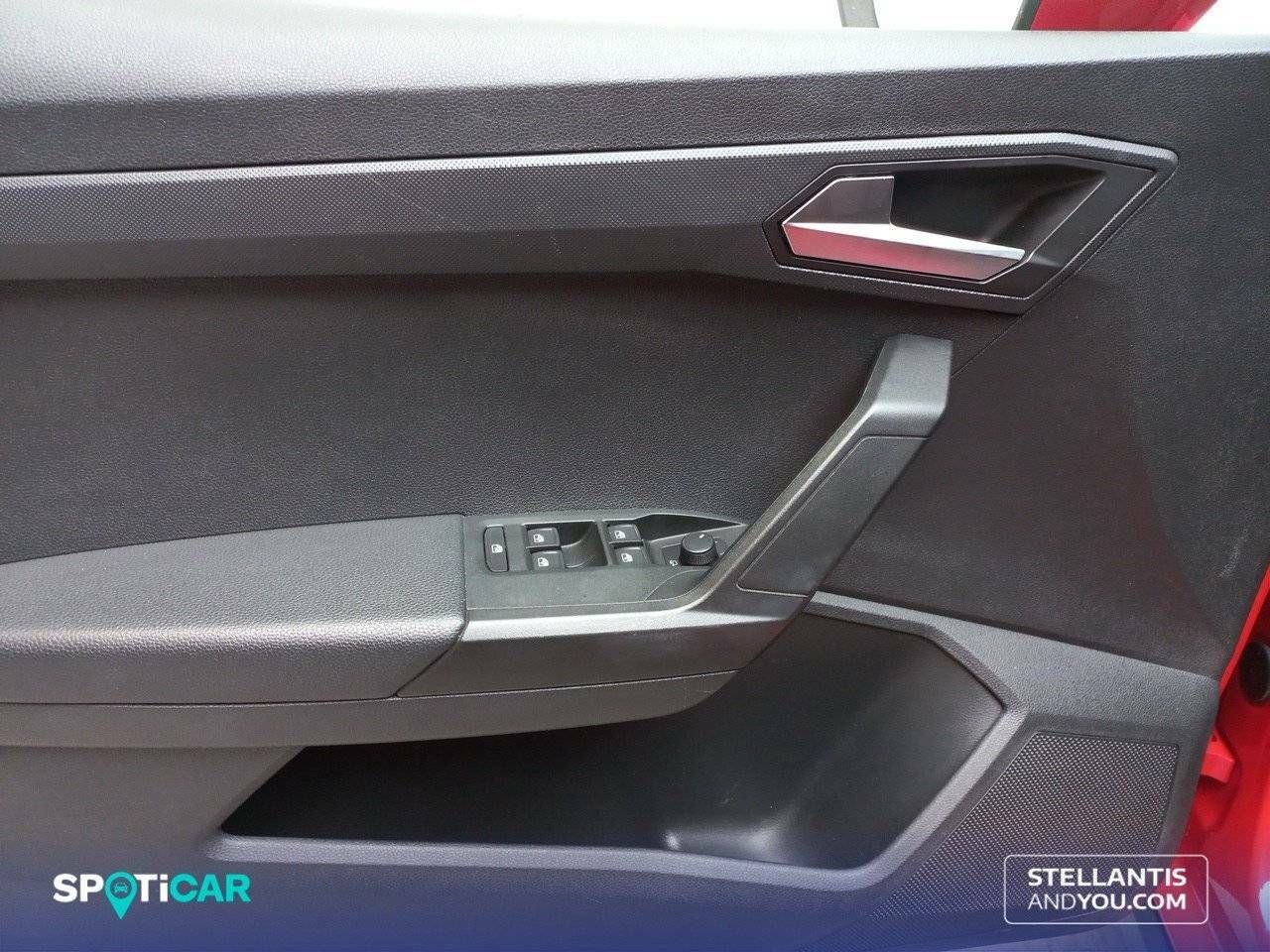 Foto Seat Arona 24