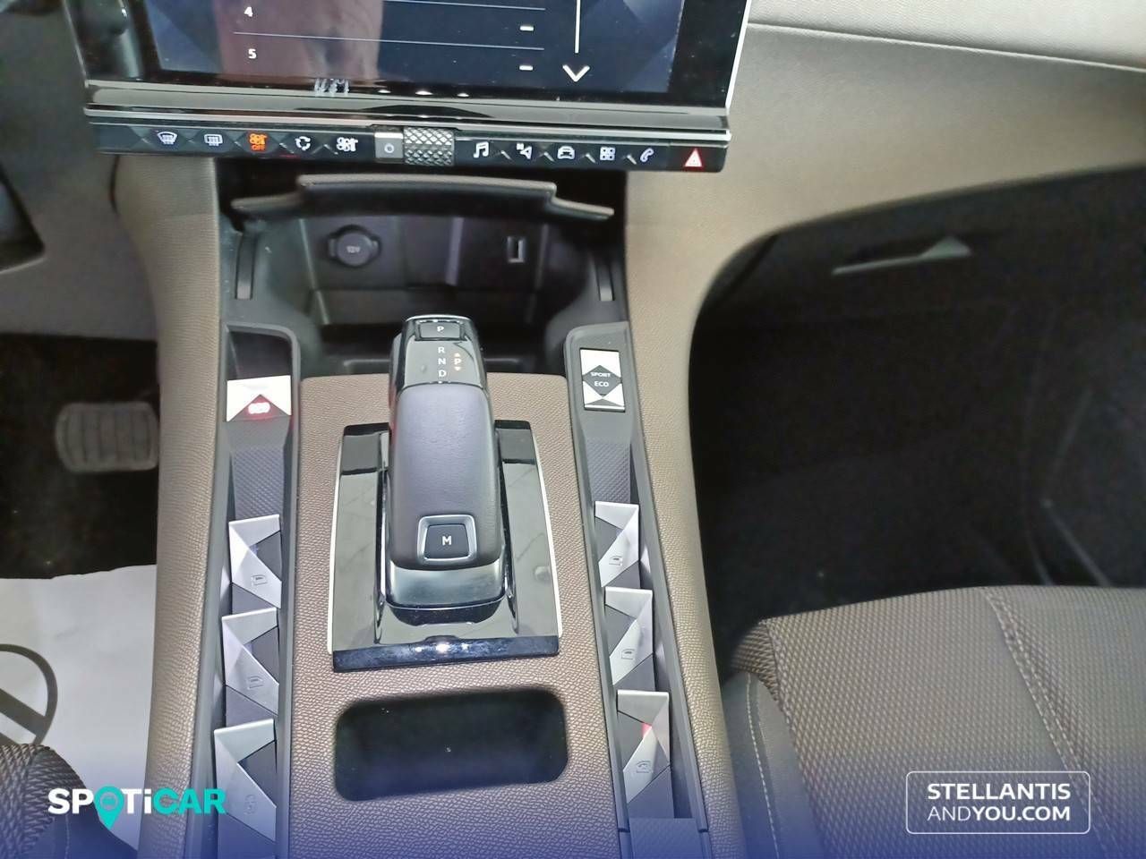 Foto DS Automobiles DS 7 22