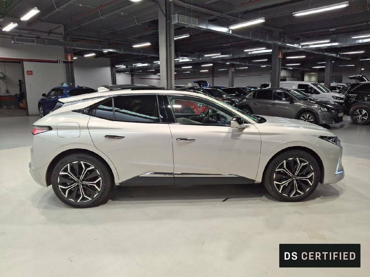 Foto DS Automobiles DS 4 4