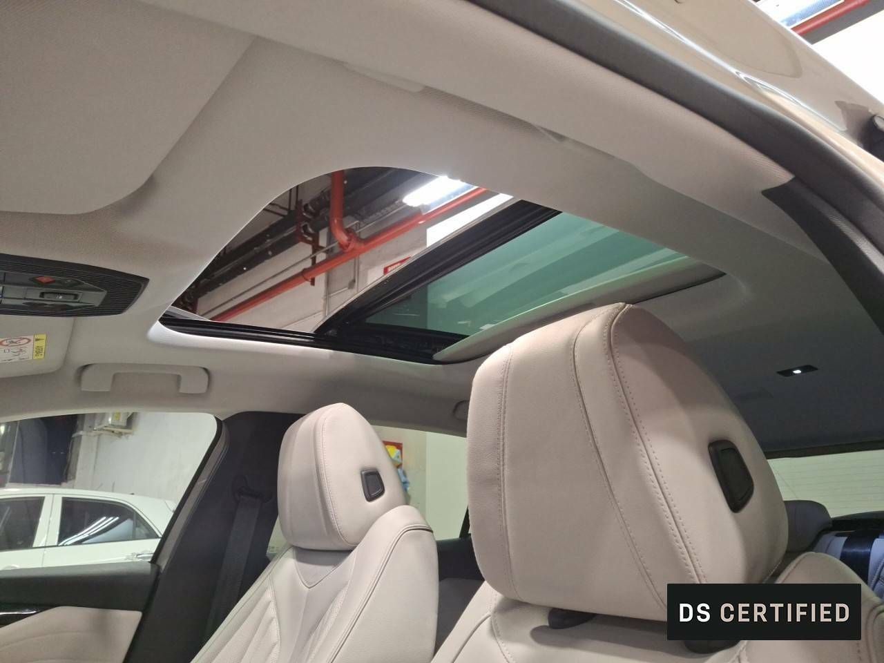Foto DS Automobiles DS 4 24